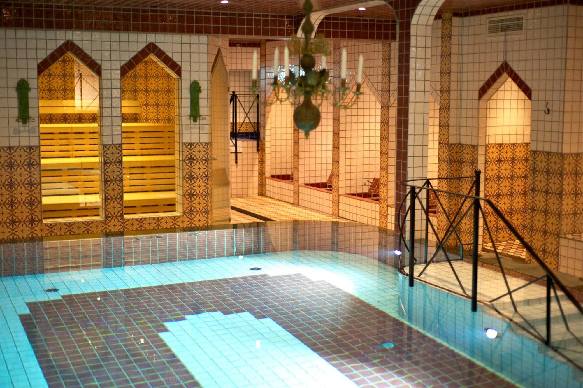 Hotell Havanna 瓦尔贝里 外观 照片